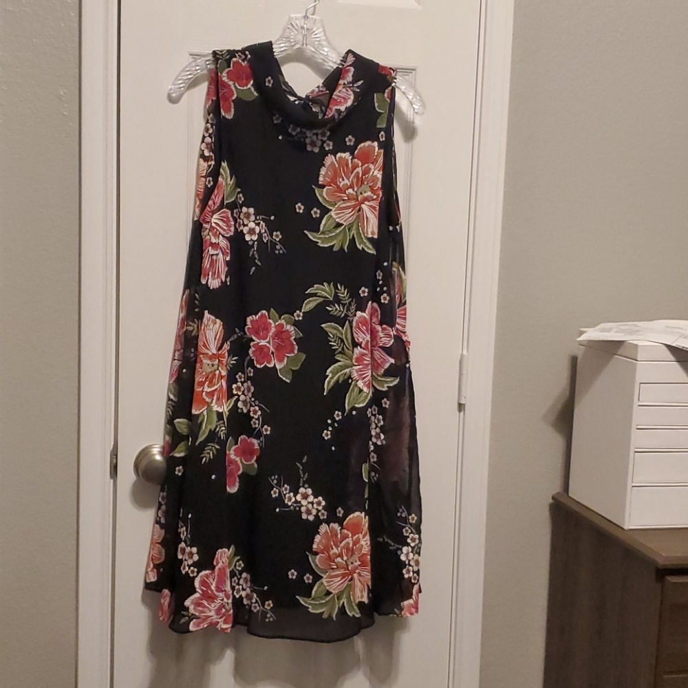 NWT Black floral swing dress, never worn